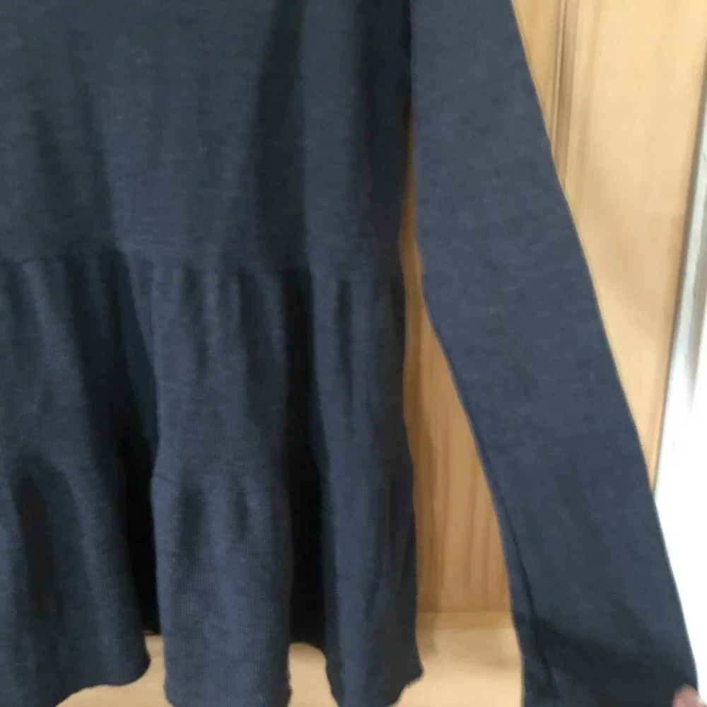 American Eagle & Aerie Sweater and Tops - Bundle of 6, Sz M - Picture 10 of 16